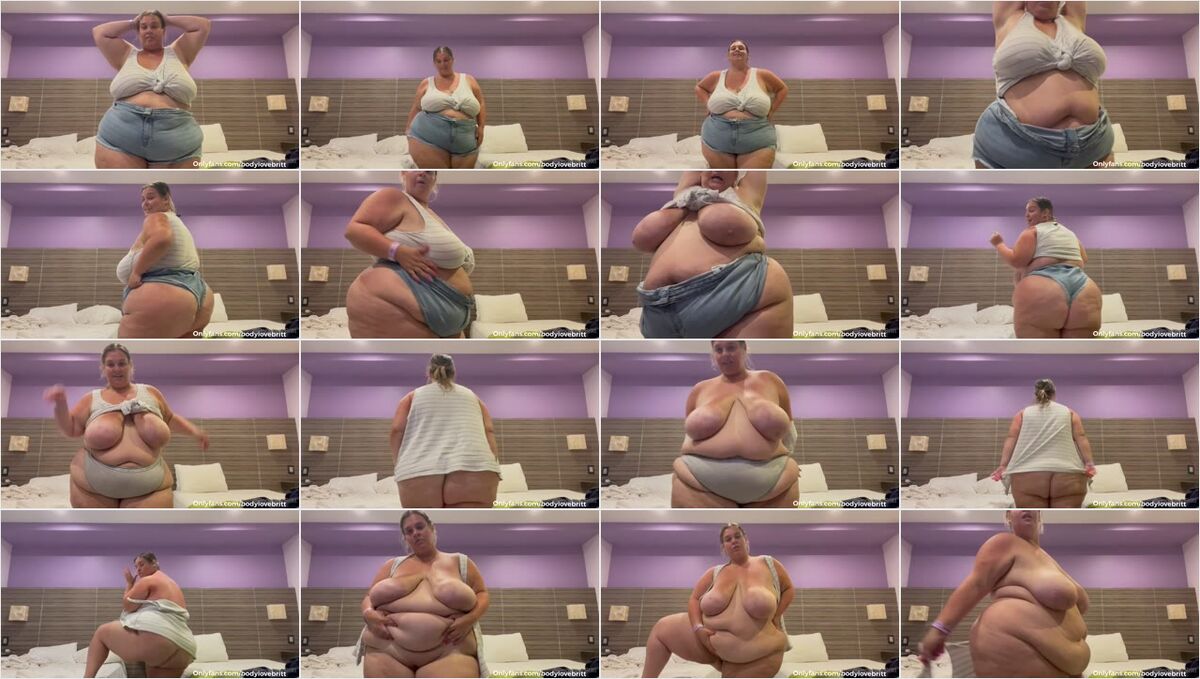 A Lil Update And Strip Tease While On Vacation In Cancun