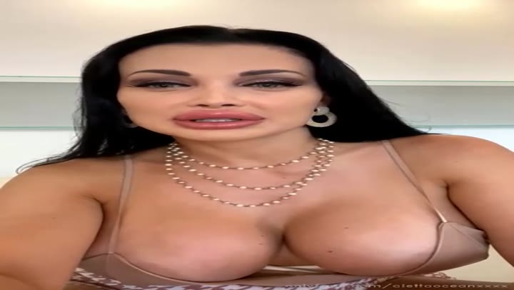 OnlyFans Aletta Ocean Masturbation – Big Tits Brunette Rubbing Soaked Pussy