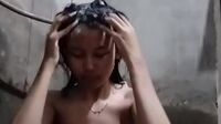 Dona Kolpri Abg 18Yo Lagi Mandi (2)