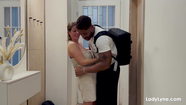 Lady Lyne fuck treatment