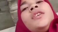 Hijab Kena Ewe Belakang Rumah