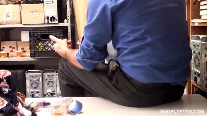 Shoplyfter Jasmine Grey