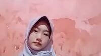 Kompilasi Dede Mutiara Hijab Abg 18Yo Colok Memek Sempit