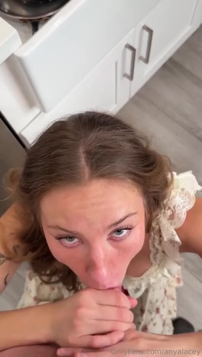 Anya Lacey - Facial Sextape In The Kitchen
