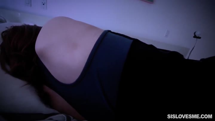 SisLovesMe April Reid