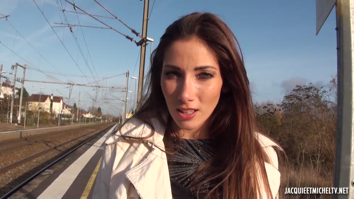 Clea Gaultier - JacquieEtMichelTV - Clea's First Interracial