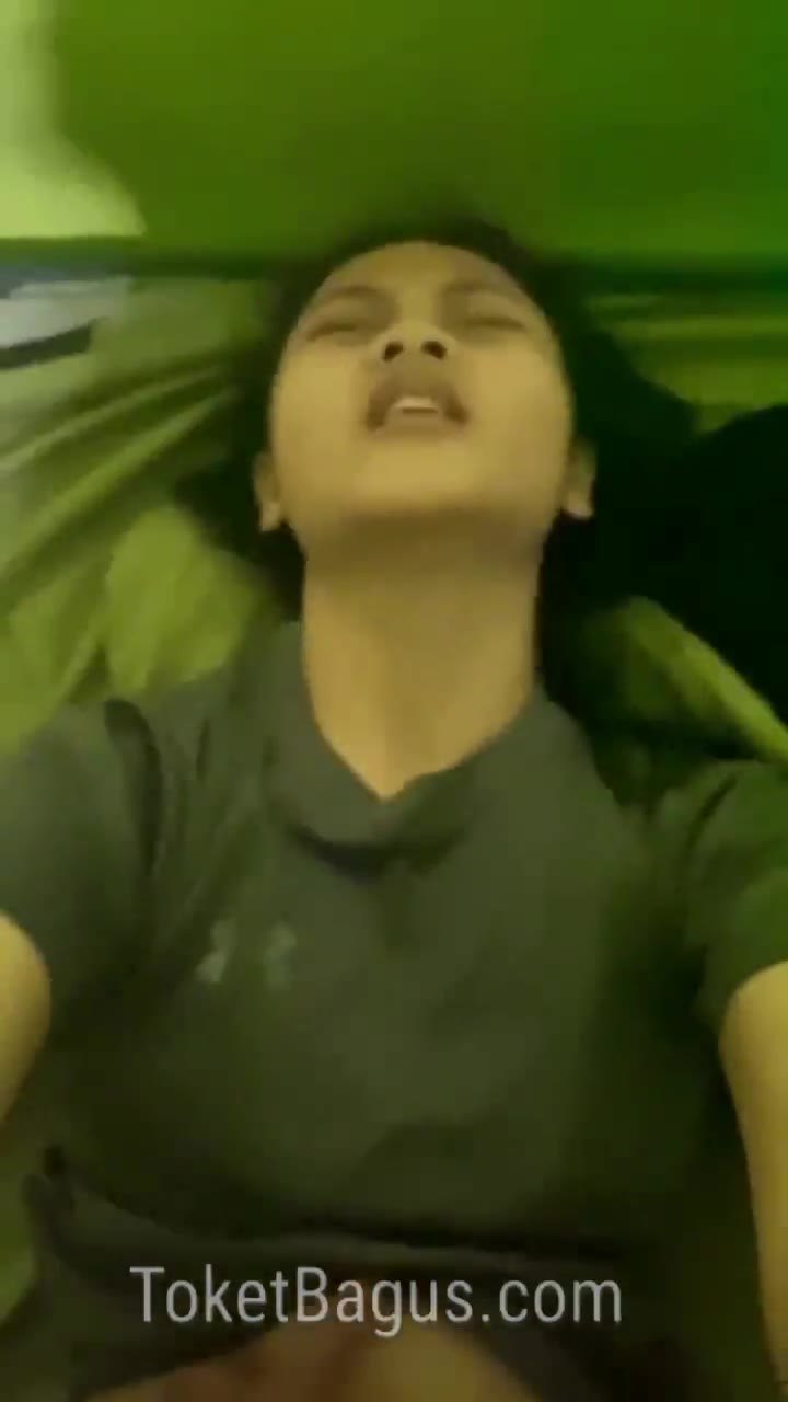 Vania Smp N1 Ngawi Viral Tiktok