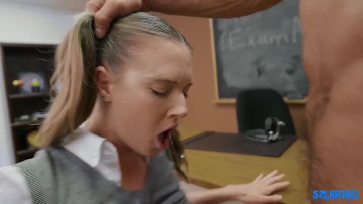 Ashley Lane – Professor’s Squirt Session