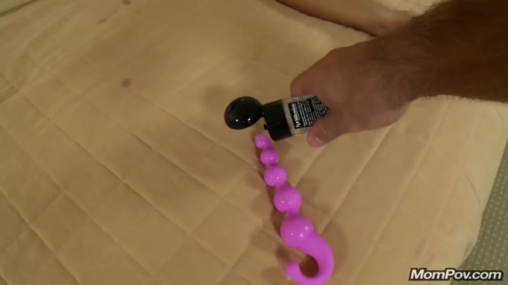 MomPov Eva