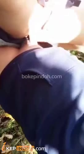 Murid SMP Rela Di Ewe Guru Demi Nilai Raport