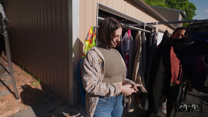 Lucy Lotus – Yard Sale