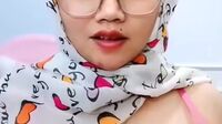 Miss Fish Hijab Kacamata Tobrut Suka Colmek (1)