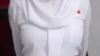 Abg Seragam 18Yo Esema Hijab Montok Dientot Di Kamar Bergiliran