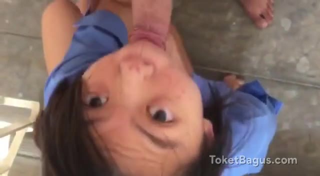 Guru olahraga cabuli murid smp crot pejuhnya dimulut Thumb