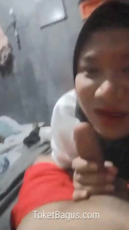 Jilbab viral kakak adik minum sperma adeknya