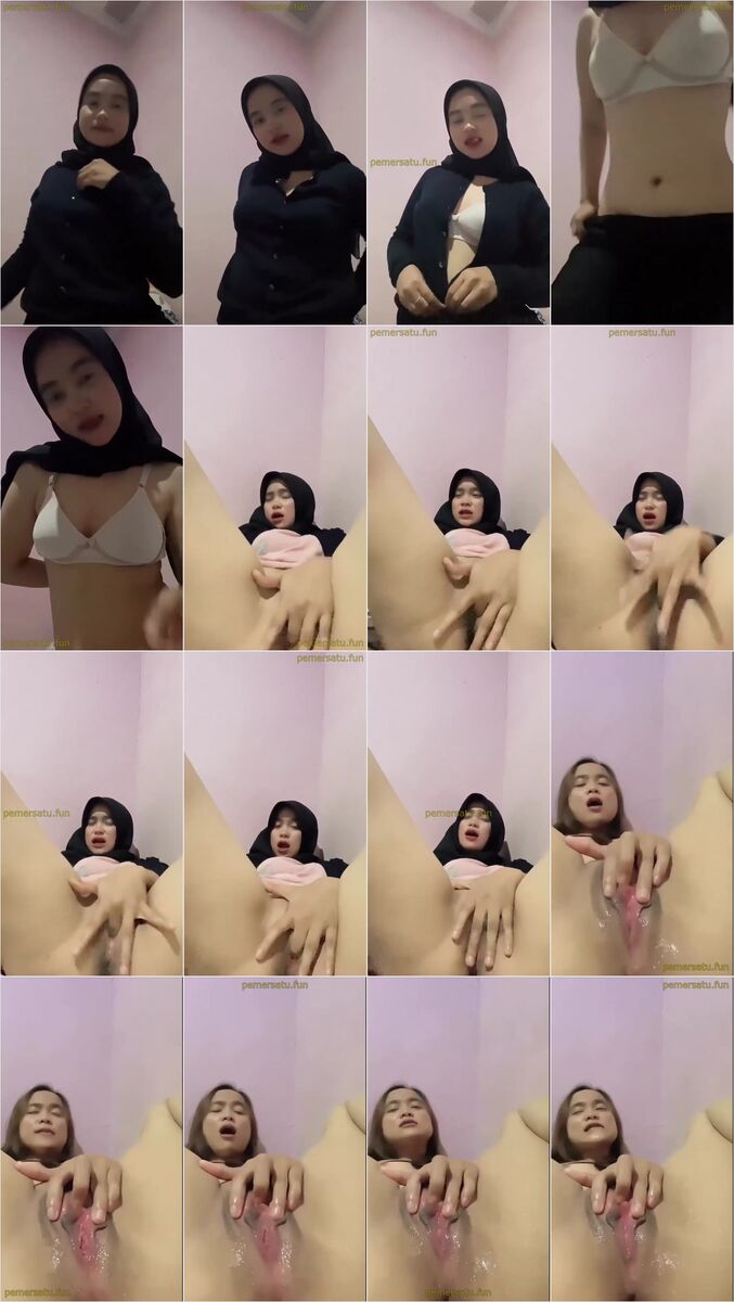 Kompilasi Hijab Hitam Doyan Colok Memek Becek