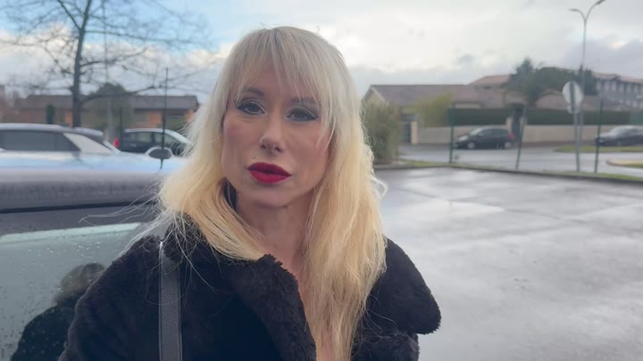 Emma, 45ans, la voulait dans le cul JacquieEtMichelTV