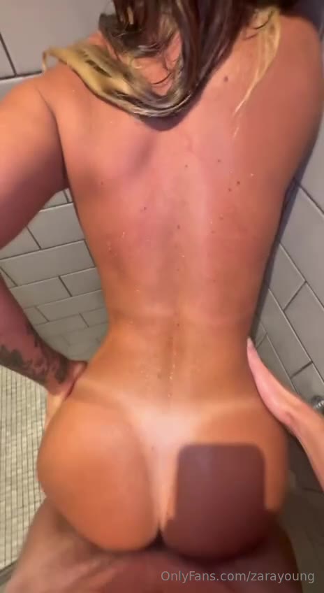 Chloe Tami - Fucking in the Shower