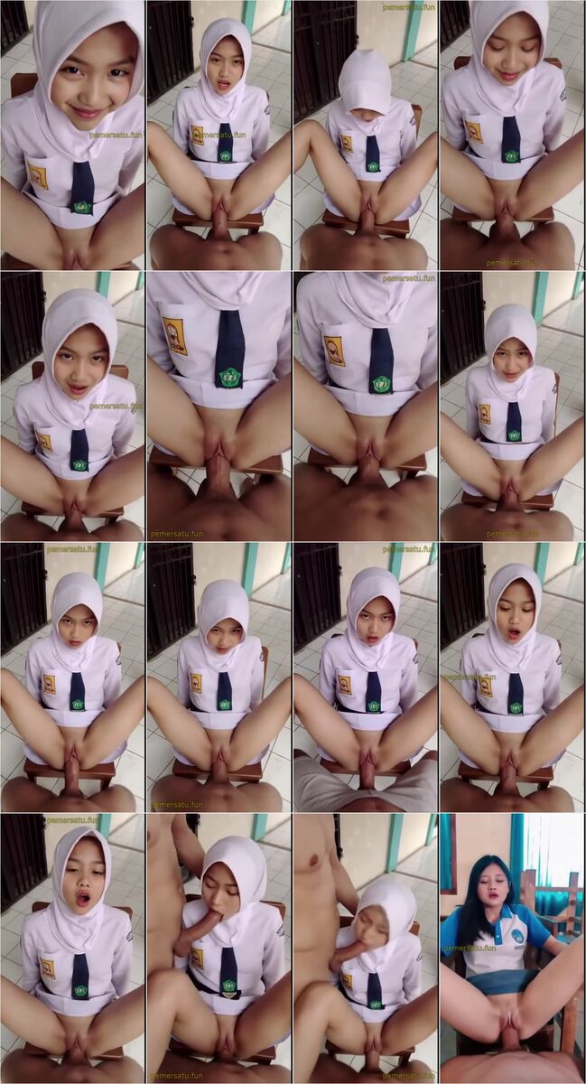 Abg Seragam 18Yo Hijab Putih Dientot Outdoor Depan Kelas Menikmati
