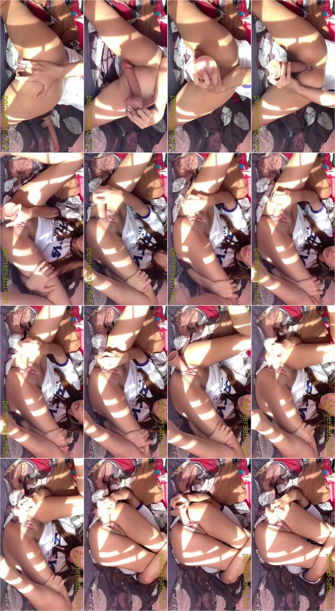 kakak cuma punya dildo untuk memuaskannya (6)