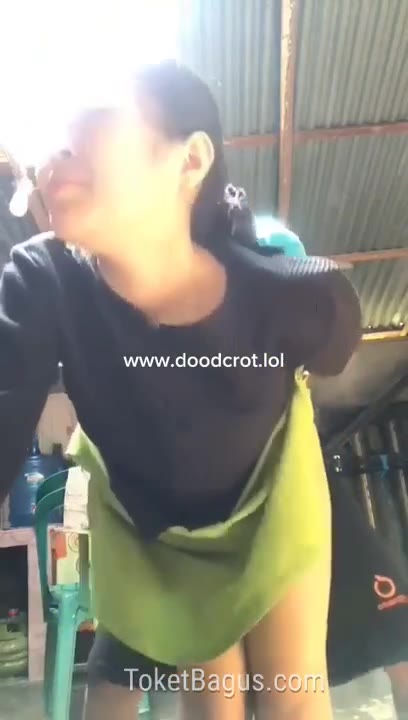 Adik Kakak Ngewe Main Belakang Didapur Merintih Kesakitan