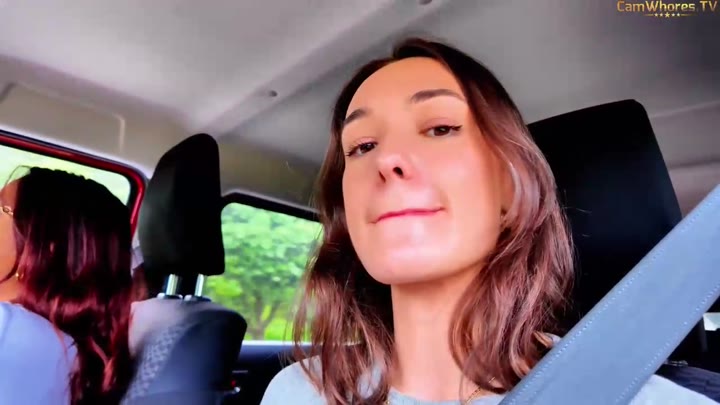 NEW OnlyFans Mia Z & Cheekymz Kiwis Wanking in an SUV