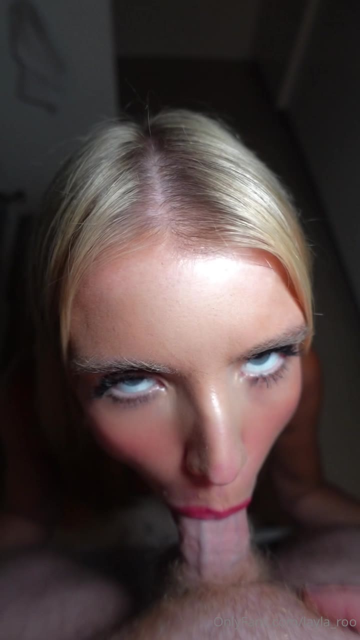 Lily Lanes - Blowjob with Facial