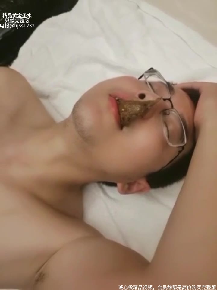 这黄金吃的有点上头啊 #拉屎 #吃屎 人体马桶 @shitlot