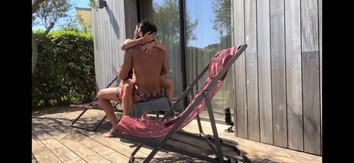 Nathalie Andreani Baise sous le Soleil Outdoor Sex