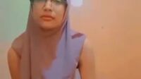 Hijab Jilbab Ukhty Merangsang Diri Sendiri (53)