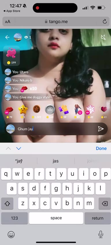 Sexy Bhabi in Bra & Panty Showing Under Boobs and Dancing to Tea…