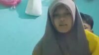 Kesempatan Abang Adek Hijab 18Yo Saat Rumah Sepi