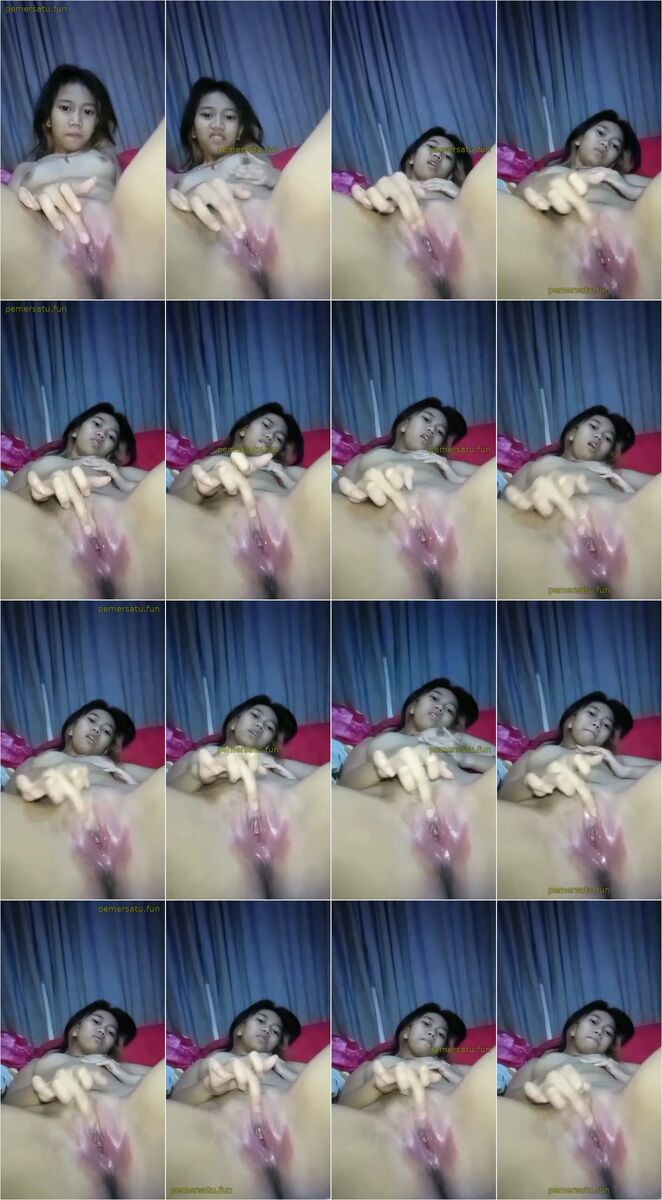 dede desti abg 18yo belajar colmek yang baik (15)