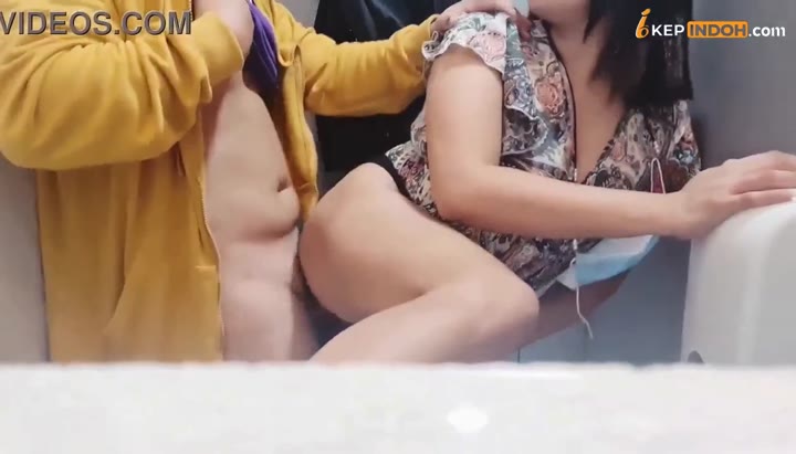 Bokep indo viral nekat vlog  ...