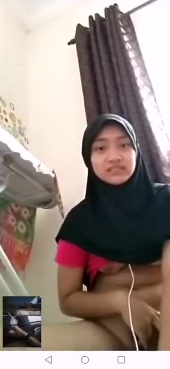 Bocil Hijab SMP Ketagihan Main Ome Tv