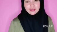 Us Nana Hijab Glowing 2025-10-22 19-54-57-622