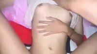 Adek Lagi Scroll Tiktok Malah Diewe Sampe Crot Dalem Memek