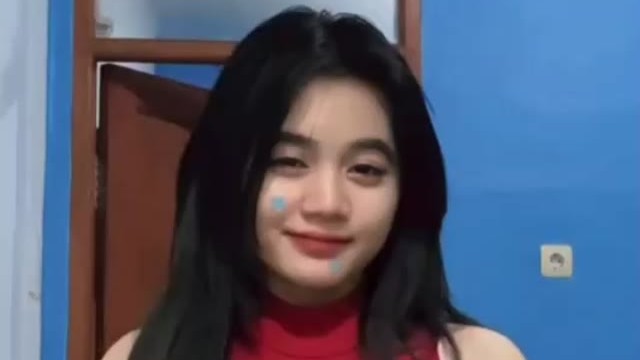 miss jess cantik colmek pake lipstik