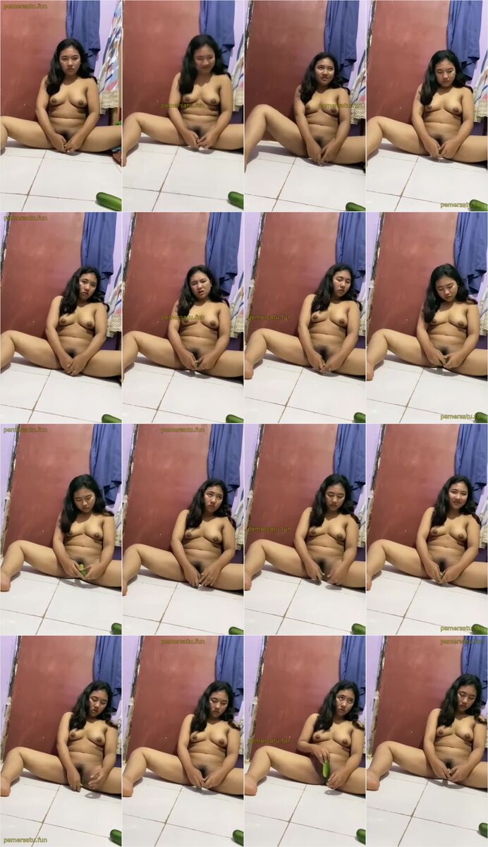 kanes hijab tiktoker abg 18yo doyan colok memek depan pintu