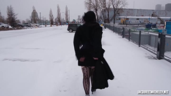 JacquieEtMichelTV Lizbeth 25 Years Old Archives And Flakes Up