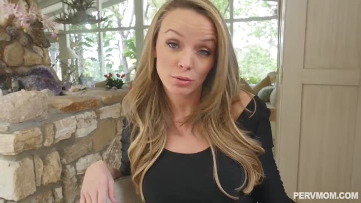 PervMom Pristine Edge When Father Is Away Stepmom Will Play