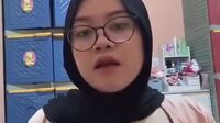 Ukhty Cantik Pamer Tt - Jilbab