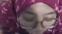 Jilbab Viral Pakai Hijab Sepong Kontol (1)