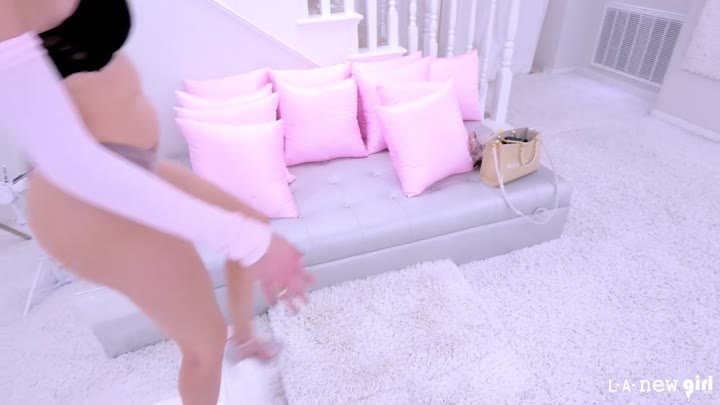 LANewGirl  Episode 434 Jessica Aaren
