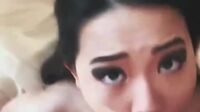 Aisha Bunny Kacamata Ketagihan Kontol Keras Gede (2)