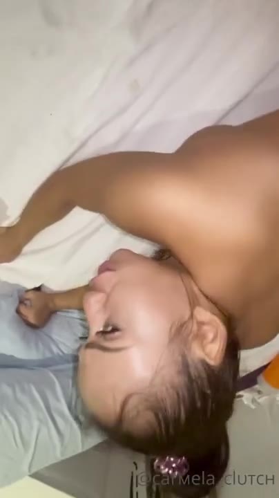 OnlyFans – Carmela Clutch