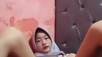 Dede Mutiara Hijab Abg 18Yo Colok Memek Sempit (9)