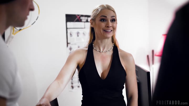 PureTaboo Sarah Vandella Team Player