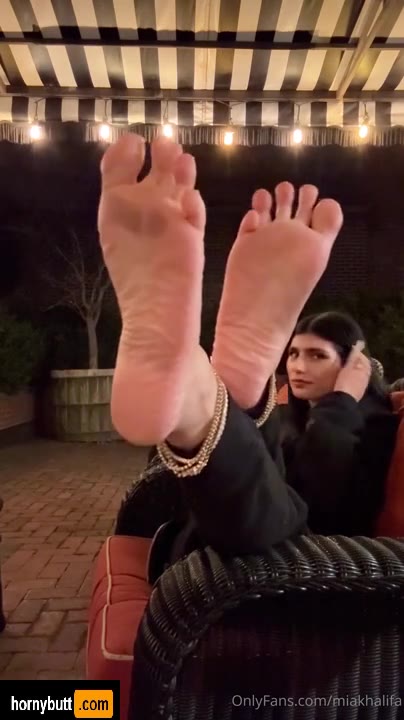 Mia Khalifa Getting Dressed Big Tits Sexy Legs