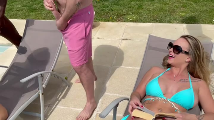 Miniature: Clea Gaultier French milf hardcore